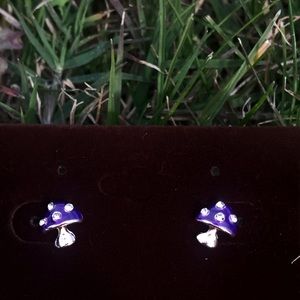 Purple mushroom 🍄 earrings